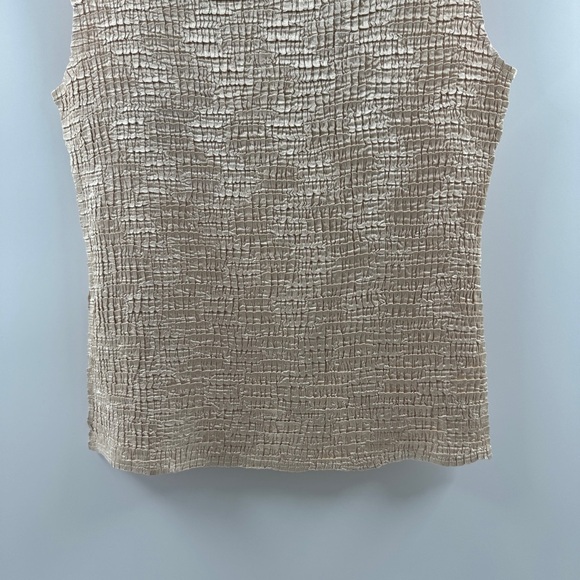 Casual Corner Satin Floral Crinkle Tank Top Size Medium Y2K - Picture 7 of 8